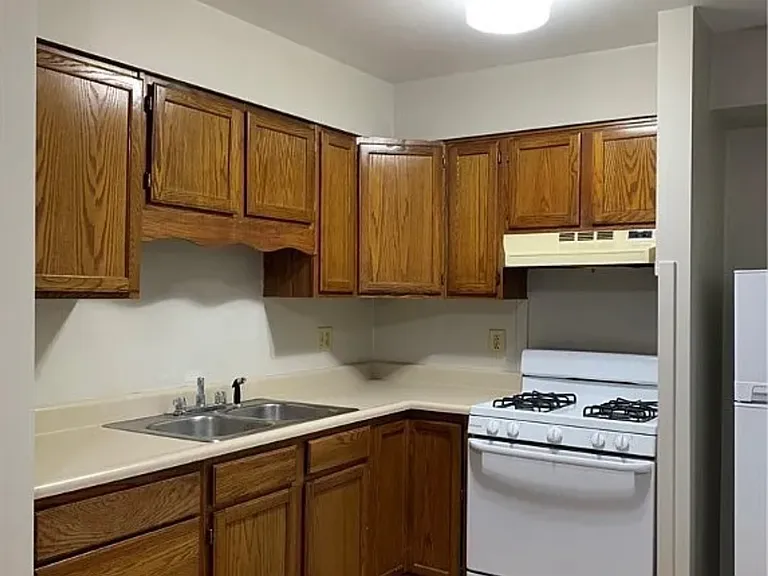403 Mill St #1 — Photo 2