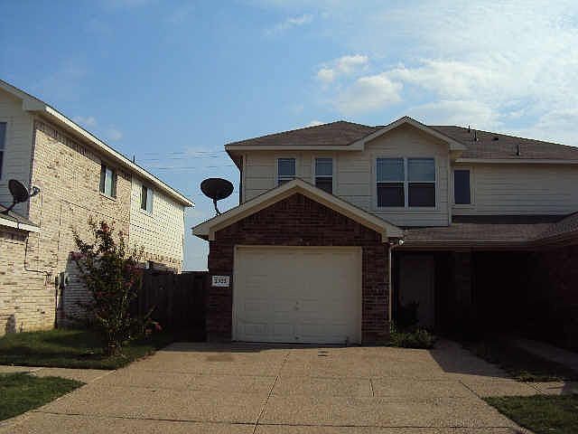 1st image of 2322 Kingsway Dr