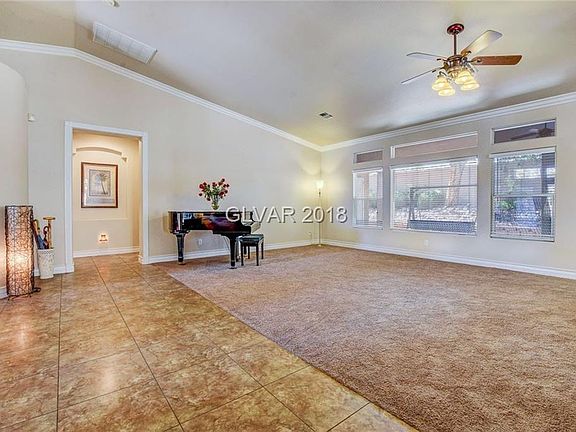 4th image of 7221 Chaparral Cove Ln