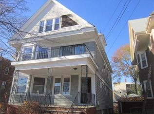 16 Walnut St, Everett, MA 02149
