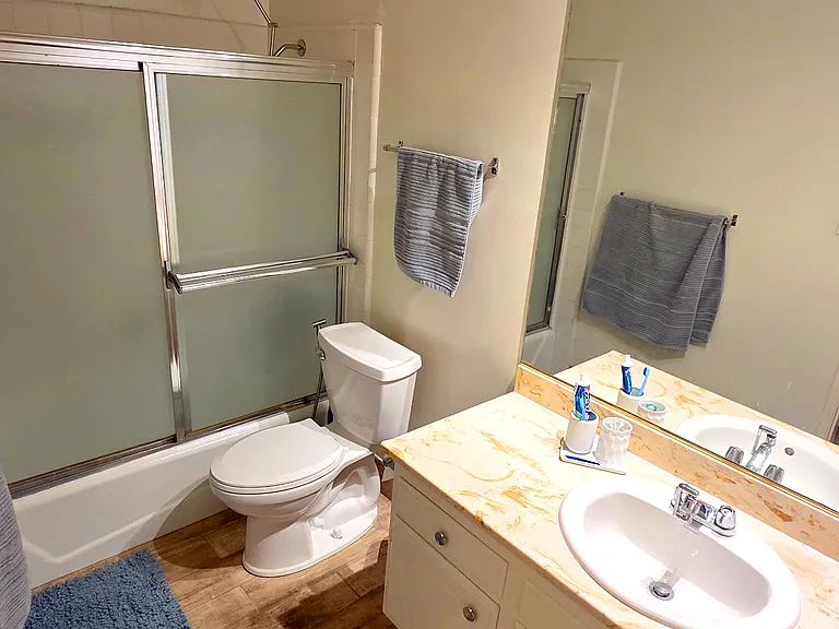 1246 Brockton Ave #8 — Photo 9