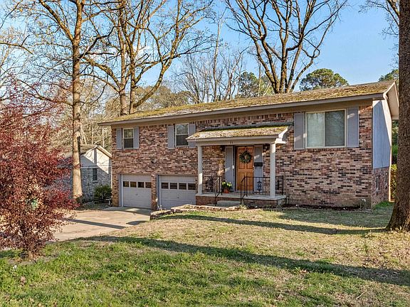 3rd image of 33 McGovern Dr