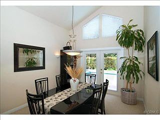 4th image of 5831 Serrania Ave