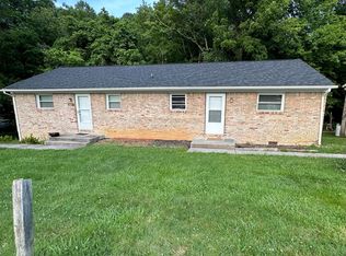 3122 Glenoak St SE #1, Roanoke, VA 24014