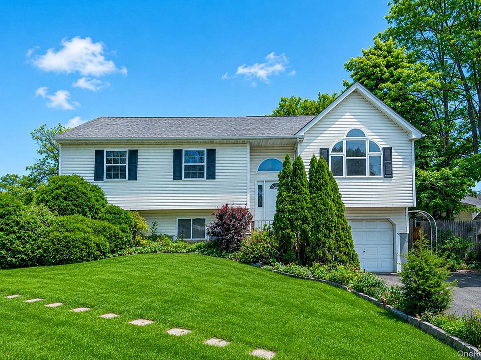 1st image of 57 Woodycrest Drive