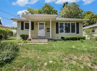 1521 Emerson Ave NW, Grand Rapids, MI 49504