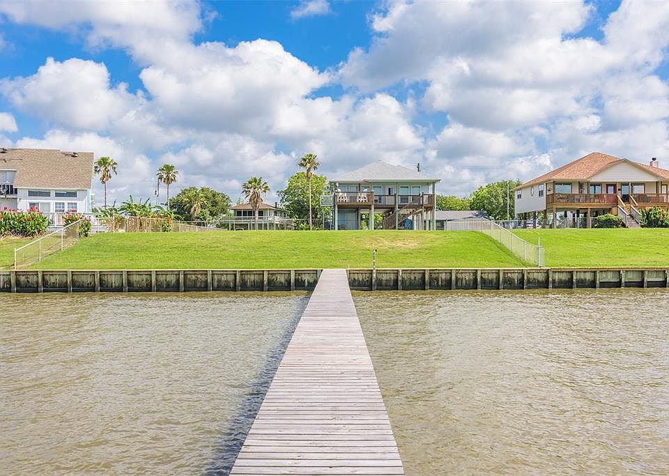 1st image of 1356 W Bayshore Dr