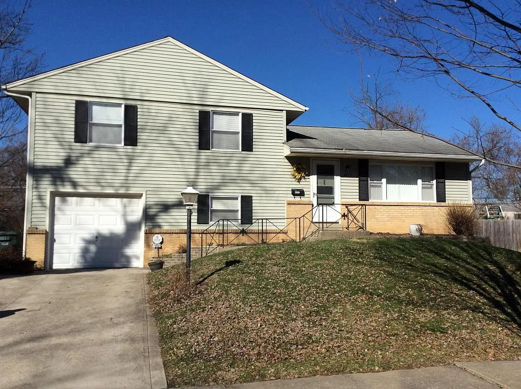 4852 Folger Dr photo 1