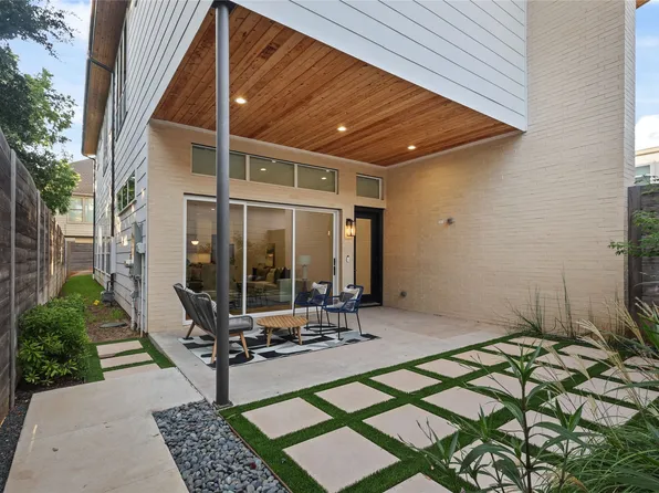3715 Miles St, Dallas, TX 75209