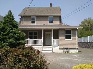 113 Union Ave, Cresskill, NJ 07626