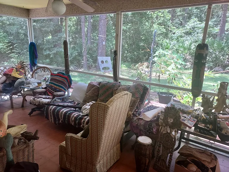 6765 Crescent Cove Dr — Photo 3