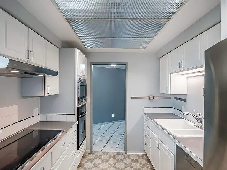 1500 SW 5th Ave #901 — Photo 3