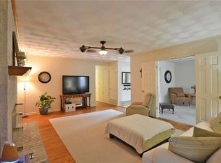 2627 Eastbrook Dr, Mesquite, TX