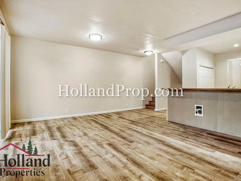 248 NW Prescott Pl — Photo 14