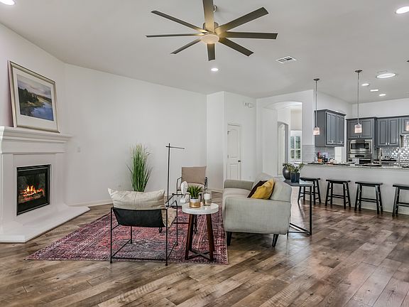 4th image of 4105 Vinalopo Dr