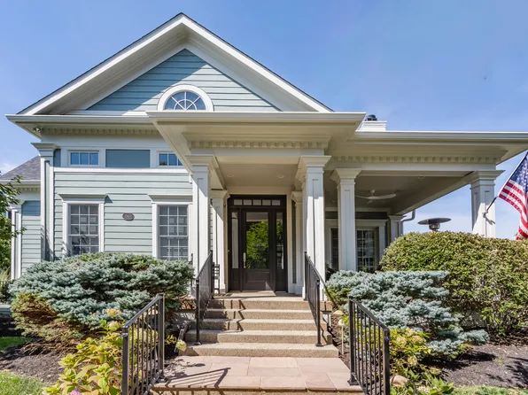12934 Treaty Line St, Carmel, IN 46032