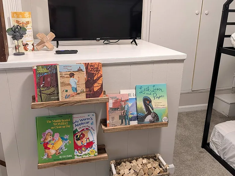 Reading Area