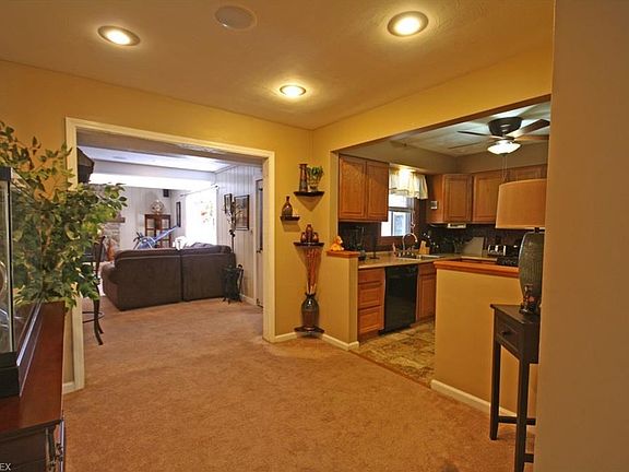 5th image of 2285 Innwood Dr