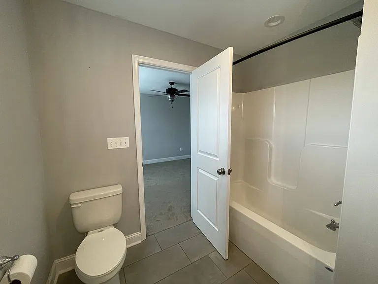 1178 Commonwealth Cir #1 — Photo 11