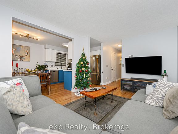 5th image of 51 McCurdy Rd