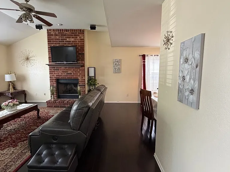 1508 N Yellowood Ave — Photo 20