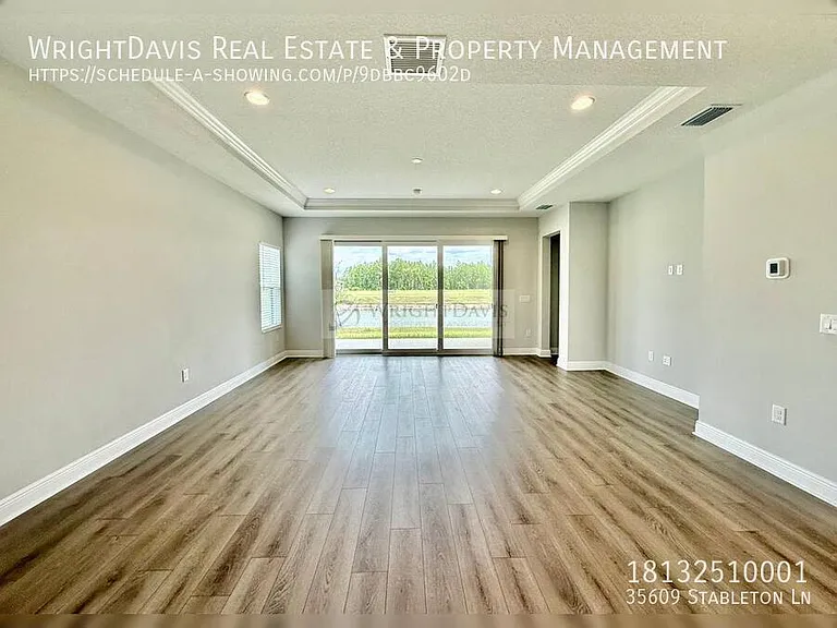 35609 Stapleton St — Photo 13