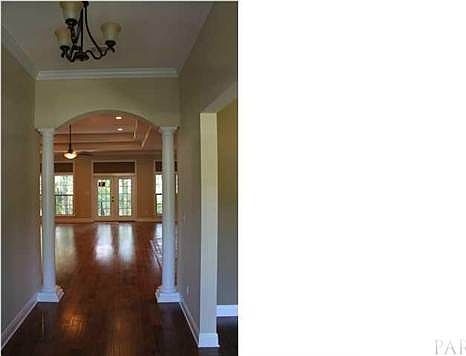 VIEW FROM FRONT DOOR TO GREAT ROOM