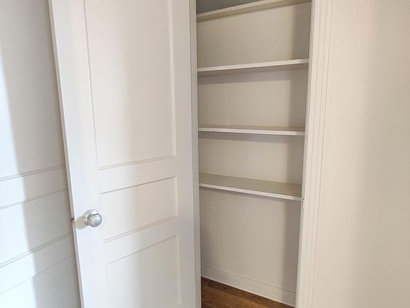 2nd image of 3631 Fairfax Ave APT A