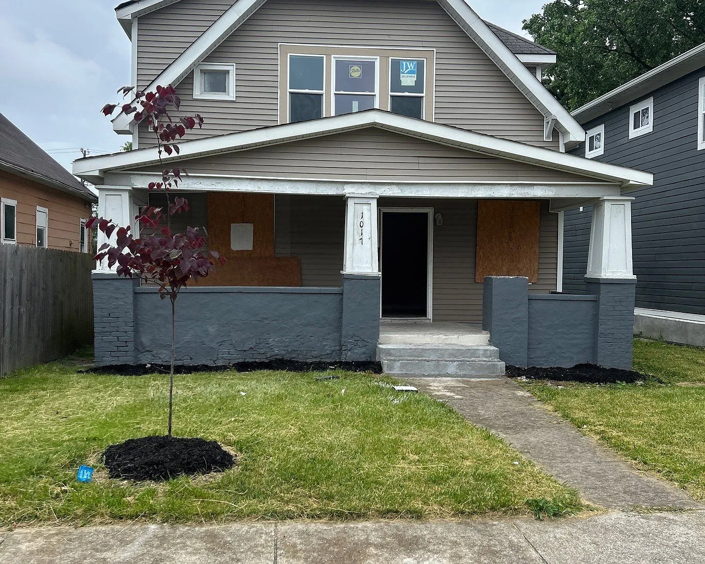 1017 N Lasalle St — Photo 1