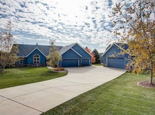 S83W23915 Artesian Ave, Big Bend, WI 53103