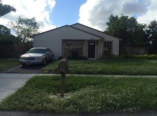 10158 Mikado Ln, Royal Palm Beach, FL 33411