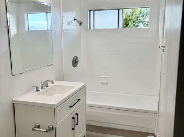 9081 Juniper Ave #4, Fontana, CA 92335