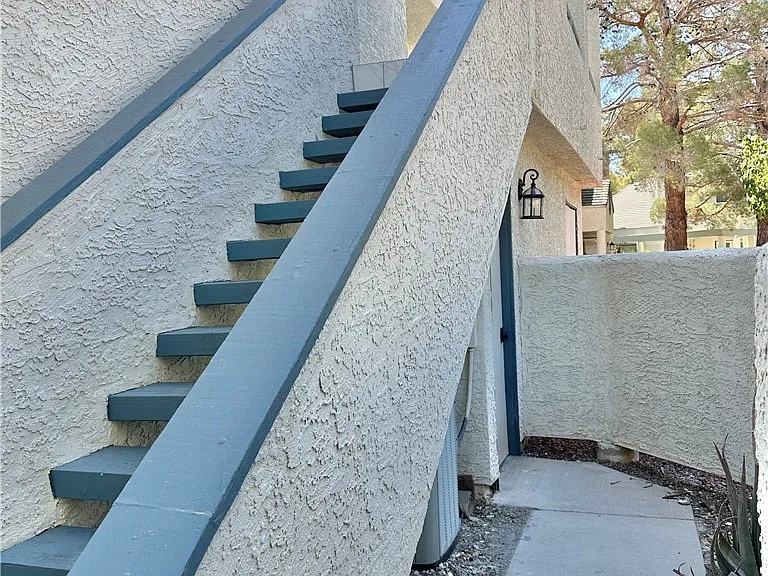 2716 Lodestone Dr — Photo 50