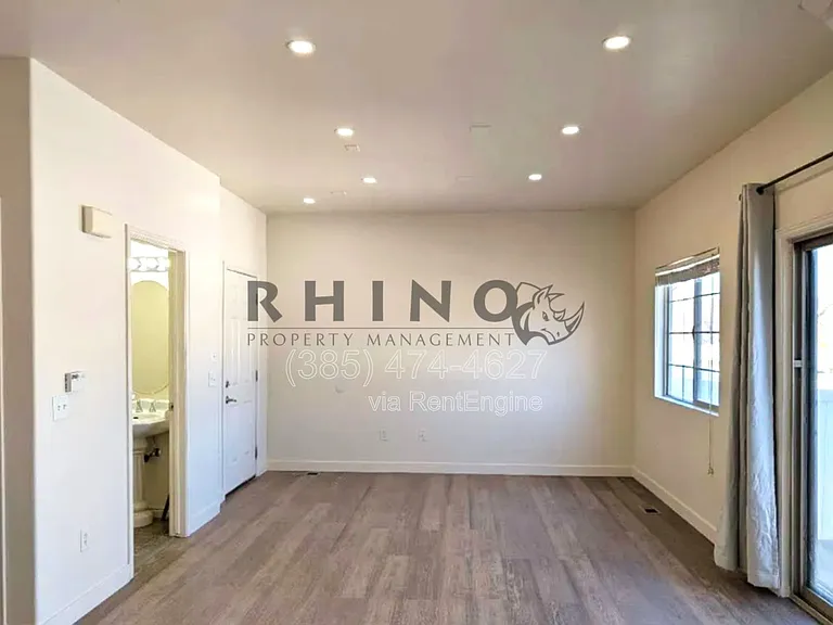 2124 W 2180 N — Photo 6