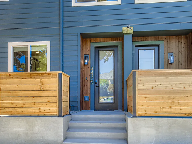 4475 SE 28th Pl — Photo 3