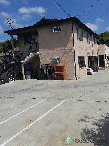 1st image of 640 W 91st St #1