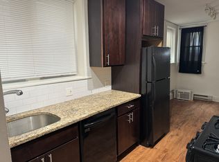 5385 N Bowmanville Ave #G, Chicago, IL 60625