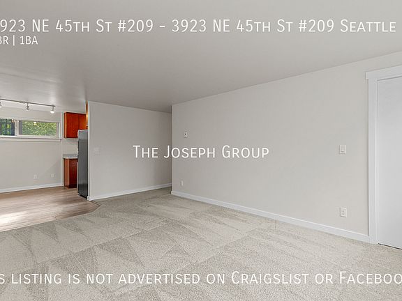 3rd image of 3923 NE 45th St APT 209