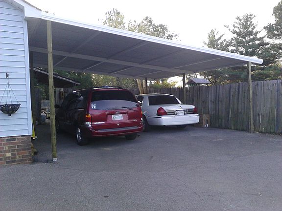 3rd image of 532 Oak Crest Ct