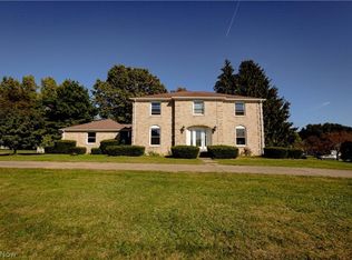 7860 Sandpiper Ave NW, North Canton, OH 44720