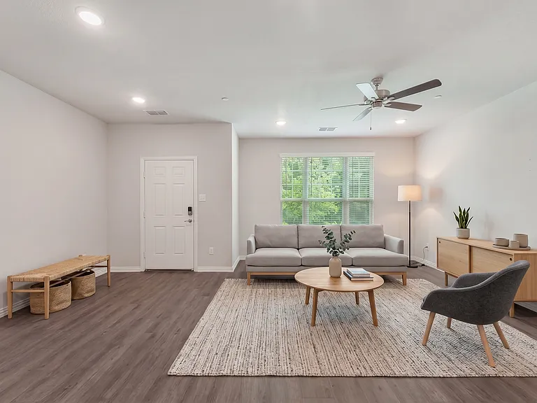 1274 Alamo Dr — Photo 24