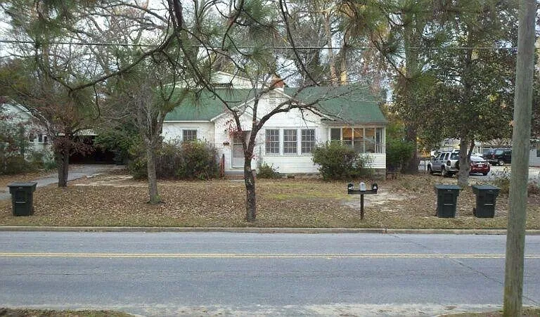 365 Savannah Ave #2 — Photo 1