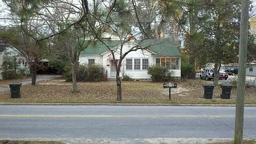 365 Savannah Ave #2 Photo 1