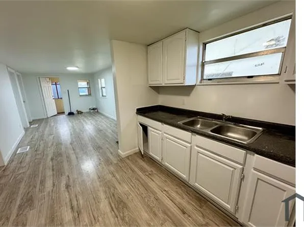 569 SW 7th St, Belle Glade, FL 33430