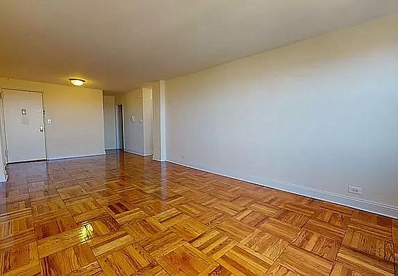 3rd image of 8855 Bay Pkwy APT 4J