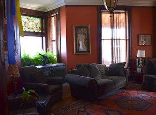 241 George St W, Saint Paul, MN 55107