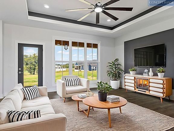 5th image of 136 Dairy Barn Rd