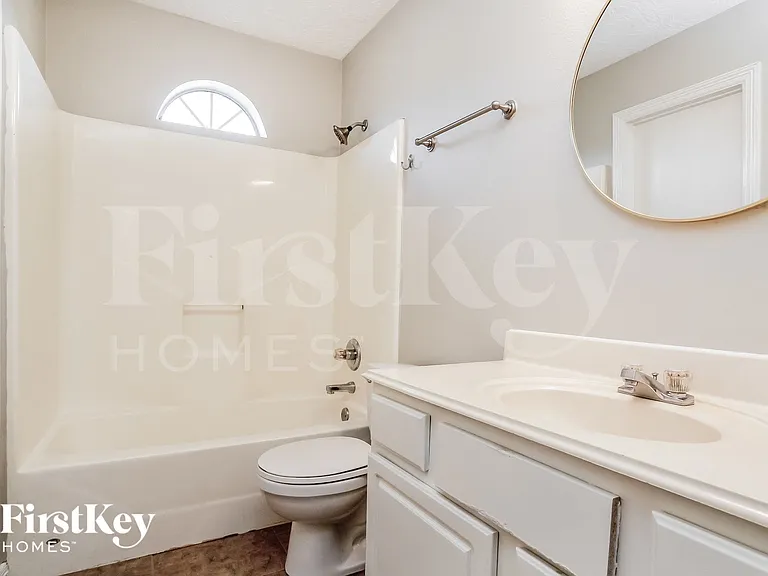 3218 Red Cedar Dr — Photo 9
