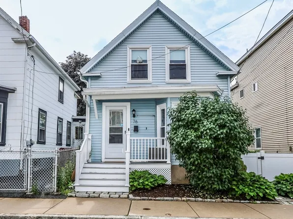 76 Newhall St, Lowell, MA 01852