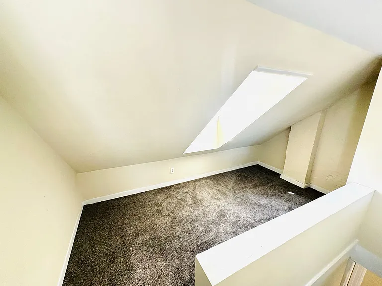 234 Franklin St — Photo 26